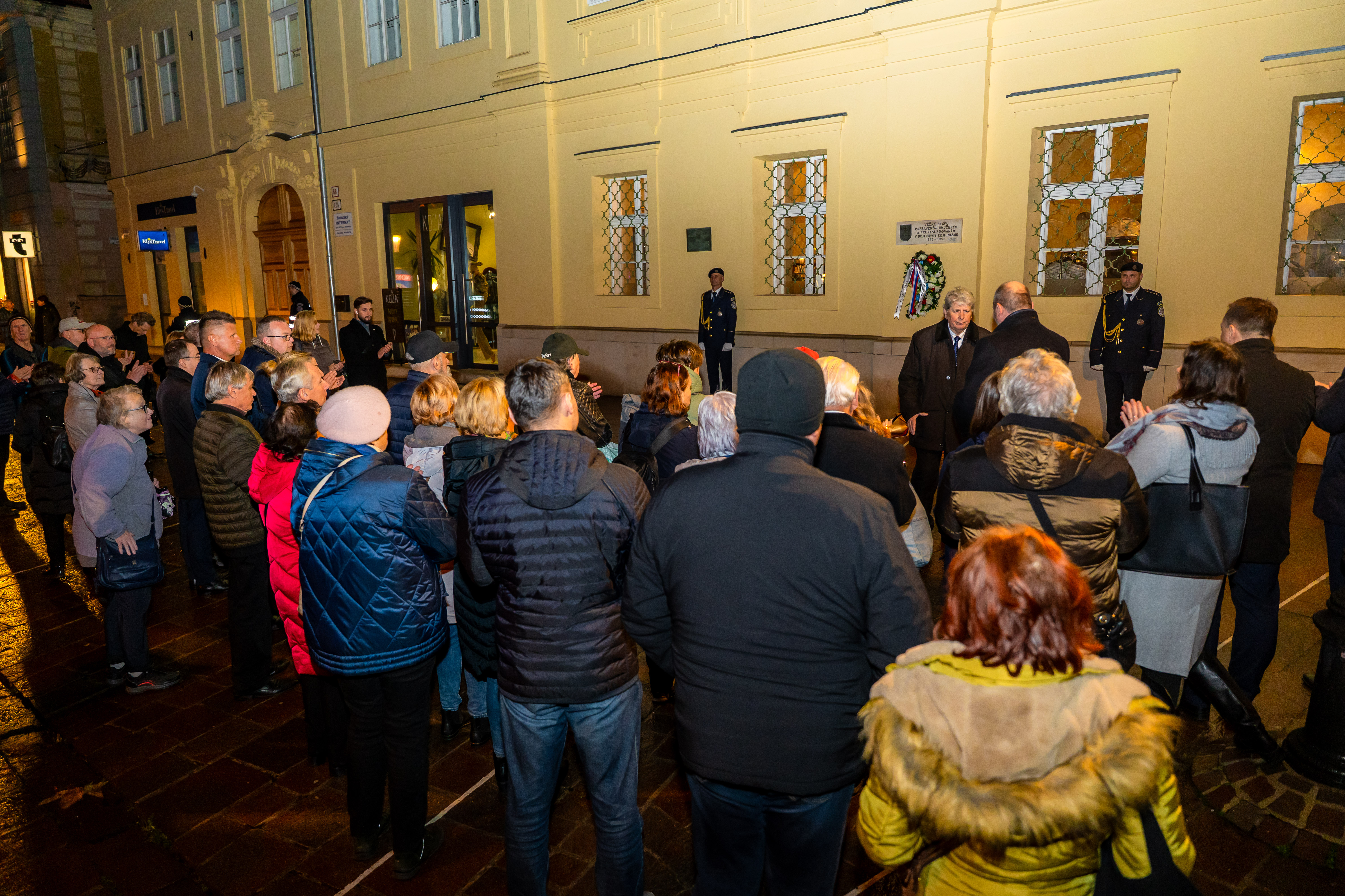 Pietna spomienka - Den boja za slobodu a demokraciu-37